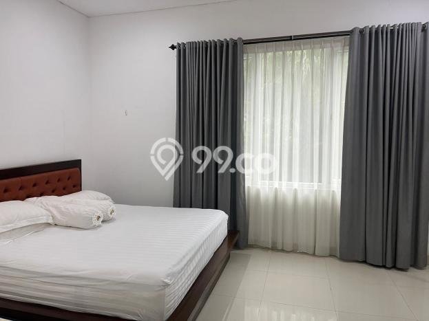 Disewakan! Rumah 4 Kamar Tidur &
4 Kamar Mandi di Lebak Bulus, Jakarta Selatan Disewakan! Rumah 4 Kamar Tidur &
4 Kamar Mandi di Lebak Bulus, Jakarta Selatan