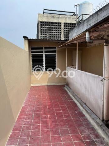 Disewakan! Rumah 5 Kamar Tidur &
3 Kamar Mandi di Pondok Indah, Jakarta Selatan Disewakan! Rumah 5 Kamar Tidur &
3 Kamar Mandi di Pondok Indah, Jakarta Selatan