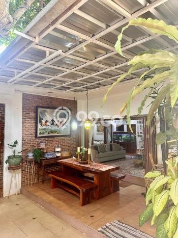 Rumah Elit LB 270m2 Siap Huni Desain Elegan di Leuwinanggung, Bogor Rumah Elit LB 270m2 Siap Huni Desain Elegan di Leuwinanggung, Bogor