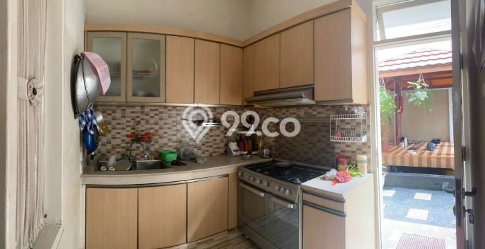 Dijual Rumah Premium dengan Fasilitas Sekitar Komplit di Cibinong, Bogor Dijual Rumah Premium dengan Fasilitas Sekitar Komplit di Cibinong, Bogor