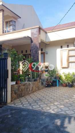 Jual Rumah Bagus Siap Huni LB 150m2 di Cimanggis, Depok Jual Rumah Bagus Siap Huni LB 150m2 di Cimanggis, Depok