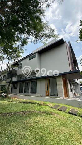 Rumah Luxury Modern Siap Huni di BSD Foresta Tangerang Rumah Luxury Modern Siap Huni di BSD Foresta Tangerang