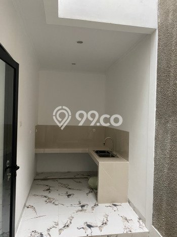 For Sale Rumah 3 Kamar Lokasi Ideal Nyaman dan Strategis di Kramat Jati For Sale Rumah 3 Kamar Lokasi Ideal Nyaman dan Strategis di Kramat Jati