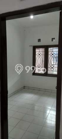 Rumah sewa siap huni 3 Kamar Tidur di Taman Royal, Tangerang Rumah sewa siap huni 3 Kamar Tidur di Taman Royal, Tangerang