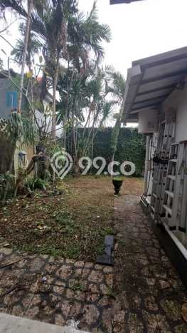 FOR SALE! Vila Kawasan , Area 250m2m², Lokasi Strategis FOR SALE! Vila Kawasan , Area 250m2m², Lokasi Strategis