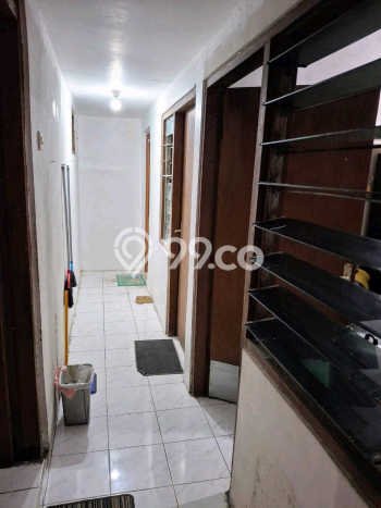 Rumah Mewah LB 150m2 Siap Pakai Desain Elegan di Surabaya Kota, Surabaya Rumah Mewah LB 150m2 Siap Pakai Desain Elegan di Surabaya Kota, Surabaya