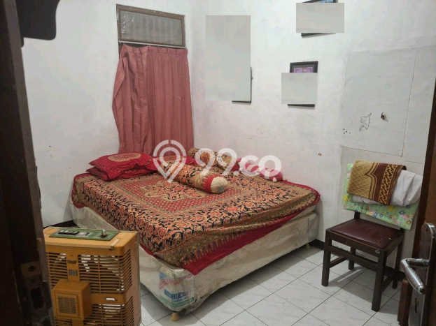 Rumah Mewah LB 150m2 Siap Pakai Desain Elegan di Surabaya Kota, Surabaya Rumah Mewah LB 150m2 Siap Pakai Desain Elegan di Surabaya Kota, Surabaya