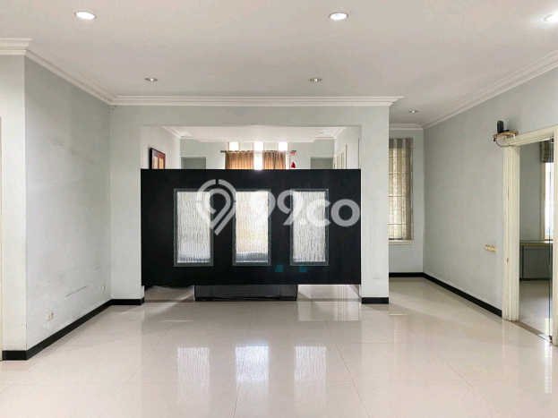 Hunian Elit LB 1100m2 Siap Huni Desain Elegan di Surabaya Kota, Surabaya Hunian Elit LB 1100m2 Siap Huni Desain Elegan di Surabaya Kota, Surabaya