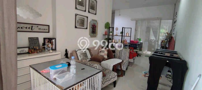 Rumah Modern 3 KT di Surabaya Kota Surabaya Unfurnished Rumah Modern 3 KT di Surabaya Kota Surabaya Unfurnished