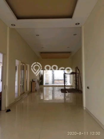 Rumah Elit Modern Tanpa Renovasi di Surabaya Kota Surabaya Rumah Elit Modern Tanpa Renovasi di Surabaya Kota Surabaya