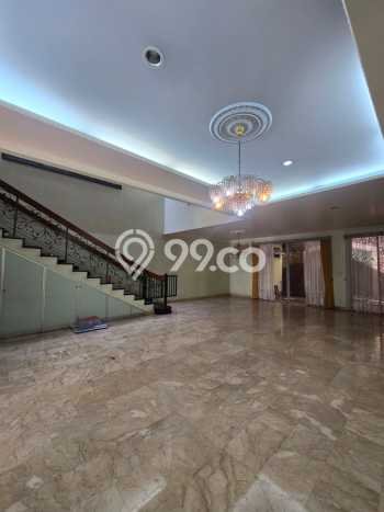 Dijual Rumah Luas Elegan Dengan View Eksklusif di Tomang, Jakarta Barat Dijual Rumah Luas Elegan Dengan View Eksklusif di Tomang, Jakarta Barat