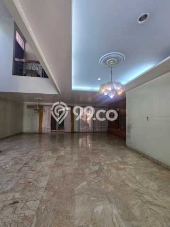 Dijual Rumah Luas Elegan Dengan View Eksklusif di Tomang, Jakarta Barat Dijual Rumah Luas Elegan Dengan View Eksklusif di Tomang, Jakarta Barat