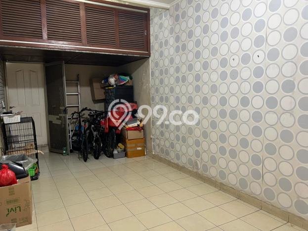 Jual Rumah Luas Megah Dengan View Cantik di Cibubur, Jakarta Timur Jual Rumah Luas Megah Dengan View Cantik di Cibubur, Jakarta Timur
