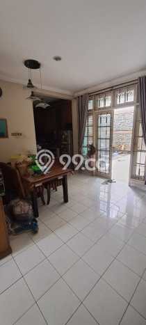 For Sale! Luxury House LT 200m2 Desain Modern di Kota Wisata For Sale! Luxury House LT 200m2 Desain Modern di Kota Wisata