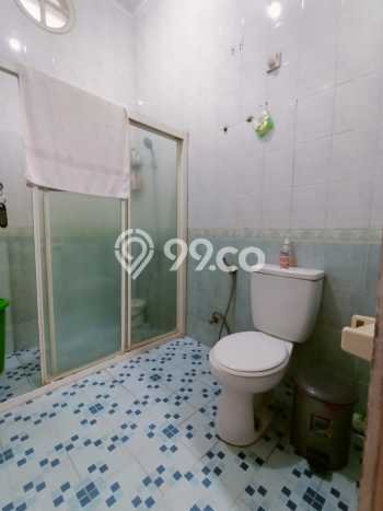 For Sale! Premium House LT 300m2 Desain Elegan di Kota Wisata For Sale! Premium House LT 300m2 Desain Elegan di Kota Wisata