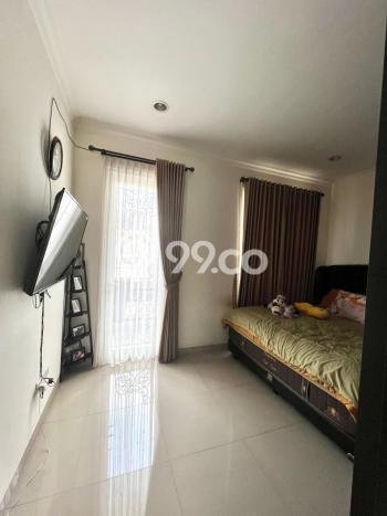 Jual Rumah Eksklusif 3 KT di Cibubur, Bekasi Jual Rumah Eksklusif 3 KT di Cibubur, Bekasi