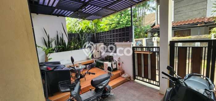 Dijual Rumah Strategis Bagus Punya 5 KT di Ciputat Tangerang Selatan SHM Dijual Rumah Strategis Bagus Punya 5 KT di Ciputat Tangerang Selatan SHM