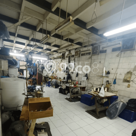 Komersial Dijual di Lengkong LT 315m2, LB 381m2 untuk Investasi Komersial Dijual di Lengkong LT 315m2, LB 381m2 untuk Investasi