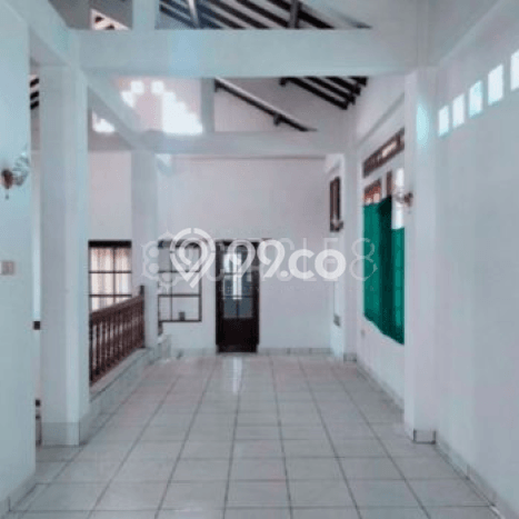 Hunian Elit LB 320m2 Siap Pakai Desain Elegan di Cihanjuang, Bandung Hunian Elit LB 320m2 Siap Pakai Desain Elegan di Cihanjuang, Bandung