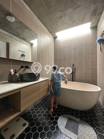 Disewakan! Rumah 4 Kamar Tidur &
3 Kamar Mandi di Kedungu, Tabanan Disewakan! Rumah 4 Kamar Tidur &
3 Kamar Mandi di Kedungu, Tabanan