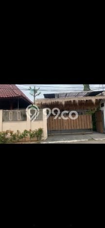Rumah Luxury Modern Siap Huni di Srengseng Jakarta Barat Rumah Luxury Modern Siap Huni di Srengseng Jakarta Barat