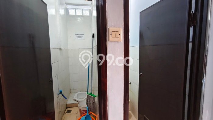 Aset Investasi! Rumah Kost Dijual di Bojongloa Kaler, Bandung, 13 KT, 3 KM, Luas 200m2 Aset Investasi! Rumah Kost Dijual di Bojongloa Kaler, Bandung, 13 KT, 3 KM, Luas 200m2