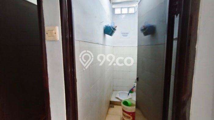 Aset Investasi! Rumah Kost Dijual di Bojongloa Kaler, Bandung, 13 KT, 3 KM, Luas 200m2 Aset Investasi! Rumah Kost Dijual di Bojongloa Kaler, Bandung, 13 KT, 3 KM, Luas 200m2