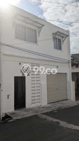 For Sale Hunian Rumah Nyaman 5 Kamar di Kayu Putih, Jakarta Timur For Sale Hunian Rumah Nyaman 5 Kamar di Kayu Putih, Jakarta Timur