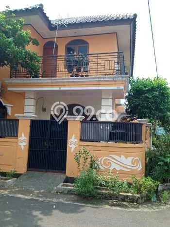 Rumah Luxury Modern Tanpa Renovasi di Buaran Jakarta Timur Rumah Luxury Modern Tanpa Renovasi di Buaran Jakarta Timur
