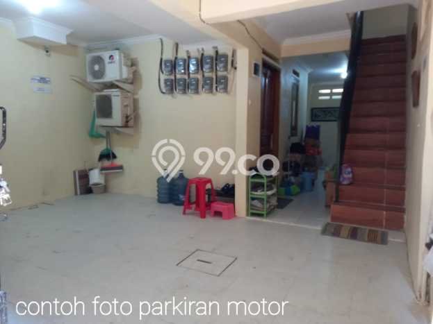 Unit Kost Dijual di Kemayoran dengan 9 Kamar Tidur & Luas Bangunan 150m2 Unit Kost Dijual di Kemayoran dengan 9 Kamar Tidur & Luas Bangunan 150m2