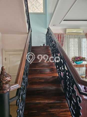 Jual Rumah Luas Elegan Dengan View Eksklusif di Cipinang, Jakarta Timur Jual Rumah Luas Elegan Dengan View Eksklusif di Cipinang, Jakarta Timur