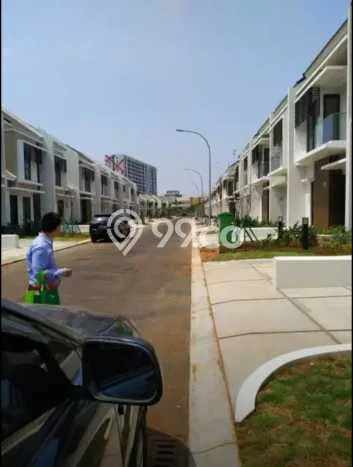 Sewa Rumah Murah di Summarecon Bekasi Bekasi dengan 4 Kamar Tidur Sewa Rumah Murah di Summarecon Bekasi Bekasi dengan 4 Kamar Tidur