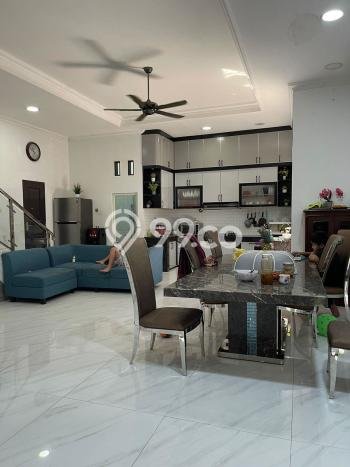 Dijual Cepat Rumah Bagus Siap Huni LB 250m2 di Jatinegara, Jakarta Timur Dijual Cepat Rumah Bagus Siap Huni LB 250m2 di Jatinegara, Jakarta Timur