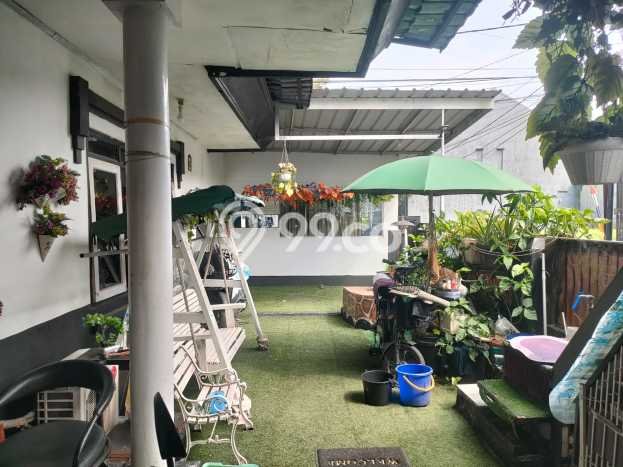 Ready to Use! Premium House LT 220m2 Desain Elegan di Bandung Kota Ready to Use! Premium House LT 220m2 Desain Elegan di Bandung Kota