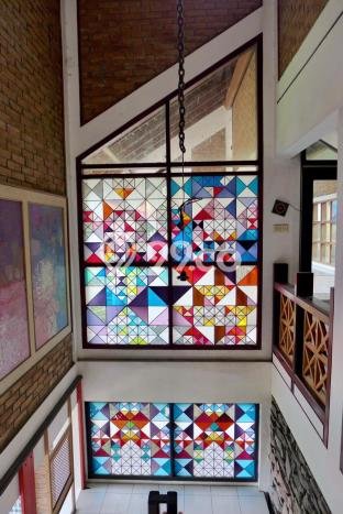 SPECIAL OFFER! Rumah Asri di Dago, LT 1970m2m² Bangunan 200m2m² SPECIAL OFFER! Rumah Asri di Dago, LT 1970m2m² Bangunan 200m2m²