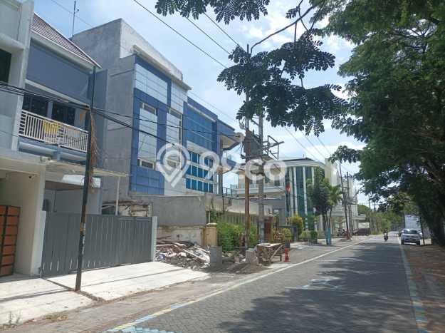 Jual Rumah Eksklusif 4 KT di Surabaya Kota, Surabaya Jual Rumah Eksklusif 4 KT di Surabaya Kota, Surabaya