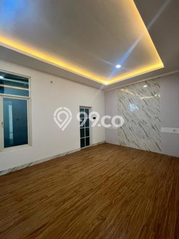 Rumah Luxury Modern Tanpa Renovasi di Citraland Surabaya Rumah Luxury Modern Tanpa Renovasi di Citraland Surabaya