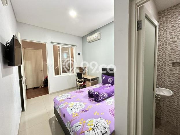 Rumah Kost untuk Dijual di Surabaya Kota Punya 13 Kamar Rumah Kost untuk Dijual di Surabaya Kota Punya 13 Kamar