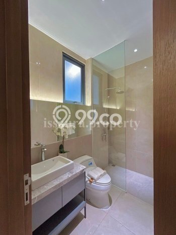Hunian Elit LB 398m2 Siap Huni Desain Elegan di BSD City, Tangerang Hunian Elit LB 398m2 Siap Huni Desain Elegan di BSD City, Tangerang