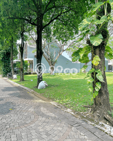 Tanah Komersial Dijual di BSD Tangerang Selatan 288m2 Tanah Komersial Dijual di BSD Tangerang Selatan 288m2
