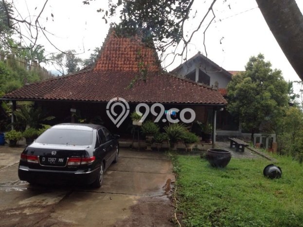 Jual Rumah Mewah Elegan Dengan View Cantik di Padasuka, Bandung Jual Rumah Mewah Elegan Dengan View Cantik di Padasuka, Bandung