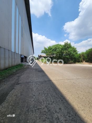 Disewakan Gudang komersial di Tambun Selatan luas bangunan 2300m2 Disewakan Gudang komersial di Tambun Selatan luas bangunan 2300m2