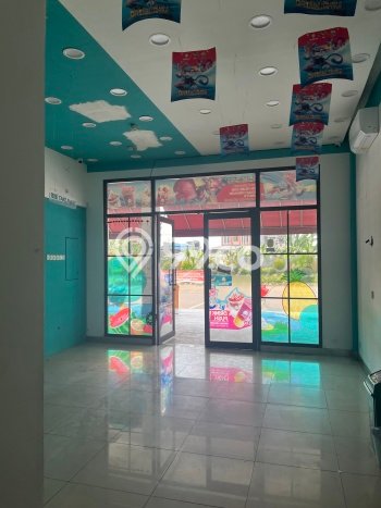 Disewakan Ruko di Kawasan Ramai Summarecon Bekasi Luas 189m2 Disewakan Ruko di Kawasan Ramai Summarecon Bekasi Luas 189m2