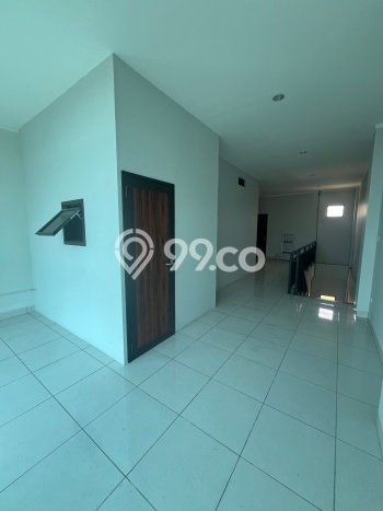 Disewakan Ruko di Kawasan Ramai Summarecon Bekasi Luas 189m2 Disewakan Ruko di Kawasan Ramai Summarecon Bekasi Luas 189m2