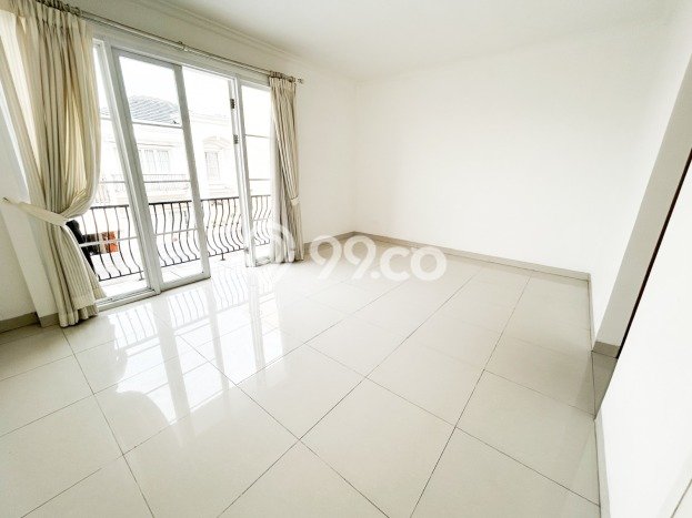 Rumah Mewah Dijual LT 180m2 di Jagakarsa, Jakarta Selatan Rumah Mewah Dijual LT 180m2 di Jagakarsa, Jakarta Selatan