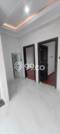 Siap Huni Rumah Mewah 5 Kamar di Jagakarsa Dekat ke Mana Pun Siap Huni Rumah Mewah 5 Kamar di Jagakarsa Dekat ke Mana Pun