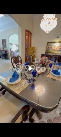 Rumah Elit LB 550m2 Siap Pakai Desain Elegan di Cisalak, Depok Rumah Elit LB 550m2 Siap Pakai Desain Elegan di Cisalak, Depok