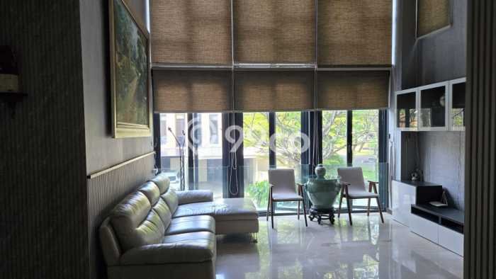 SPECIAL RATE! Rumah di BSD City, 4 KT, Lingkungan Asri, LT 341m2m² Bangunan 285m2m² SPECIAL RATE! Rumah di BSD City, 4 KT, Lingkungan Asri, LT 341m2m² Bangunan 285m2m²