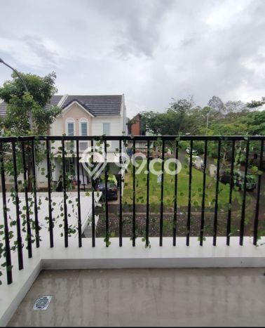 For Sale! Luxury House LT 110m2 Desain Modern di BSD For Sale! Luxury House LT 110m2 Desain Modern di BSD