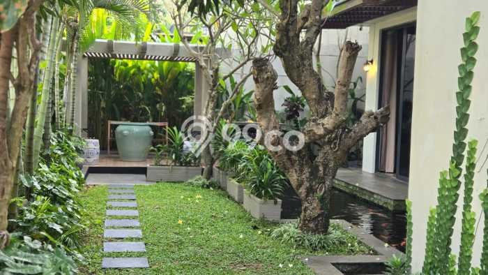 SPECIAL RATE! Rumah di BSD City, 4 KT, Lingkungan Asri, LT 341m2m² Bangunan 285m2m² SPECIAL RATE! Rumah di BSD City, 4 KT, Lingkungan Asri, LT 341m2m² Bangunan 285m2m²